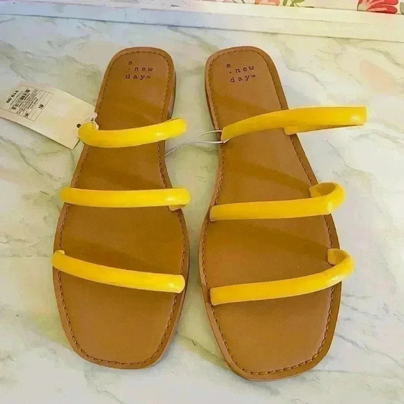 Women's Wren Triple Strap Sandals Yellow - A New Day - Size 8.5 - Picture 2 of 8